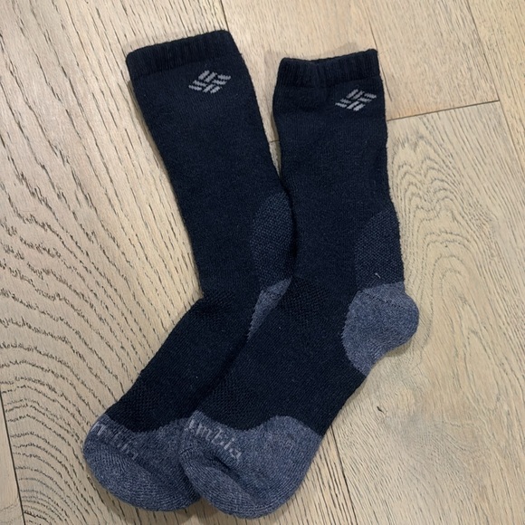 2 Pair Columbia Merino Wool Hiking Boot socks - Picture 2 of 3